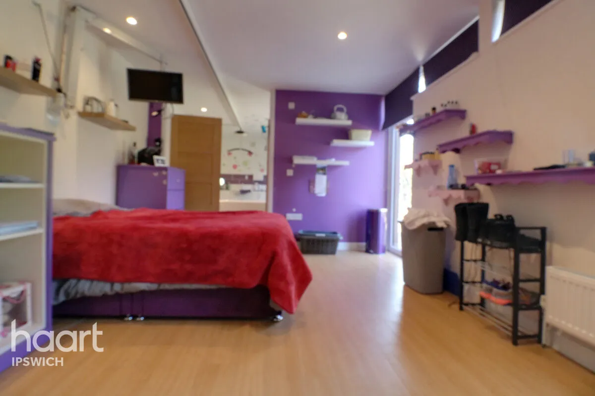 High Road, Felixstowe, IP11, photo 6