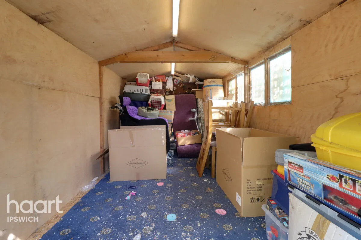 High Road, Felixstowe, IP11, photo 39