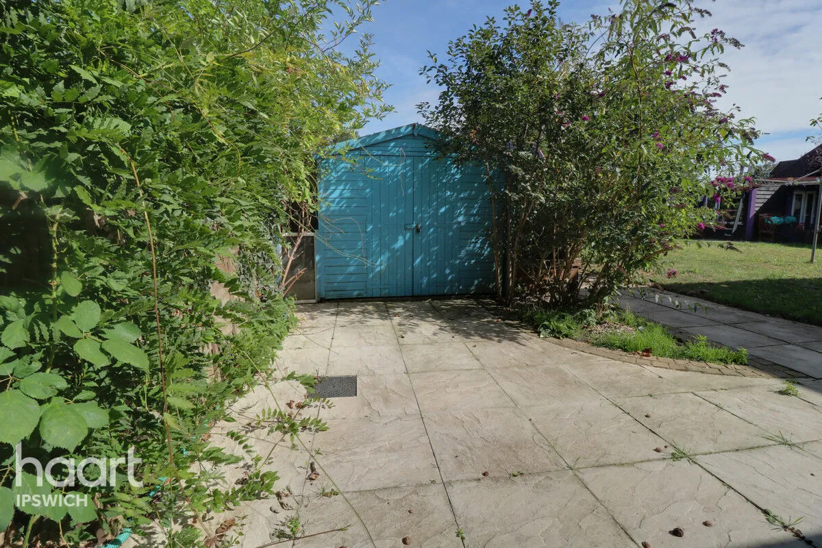 High Road, Felixstowe, IP11, photo 36
