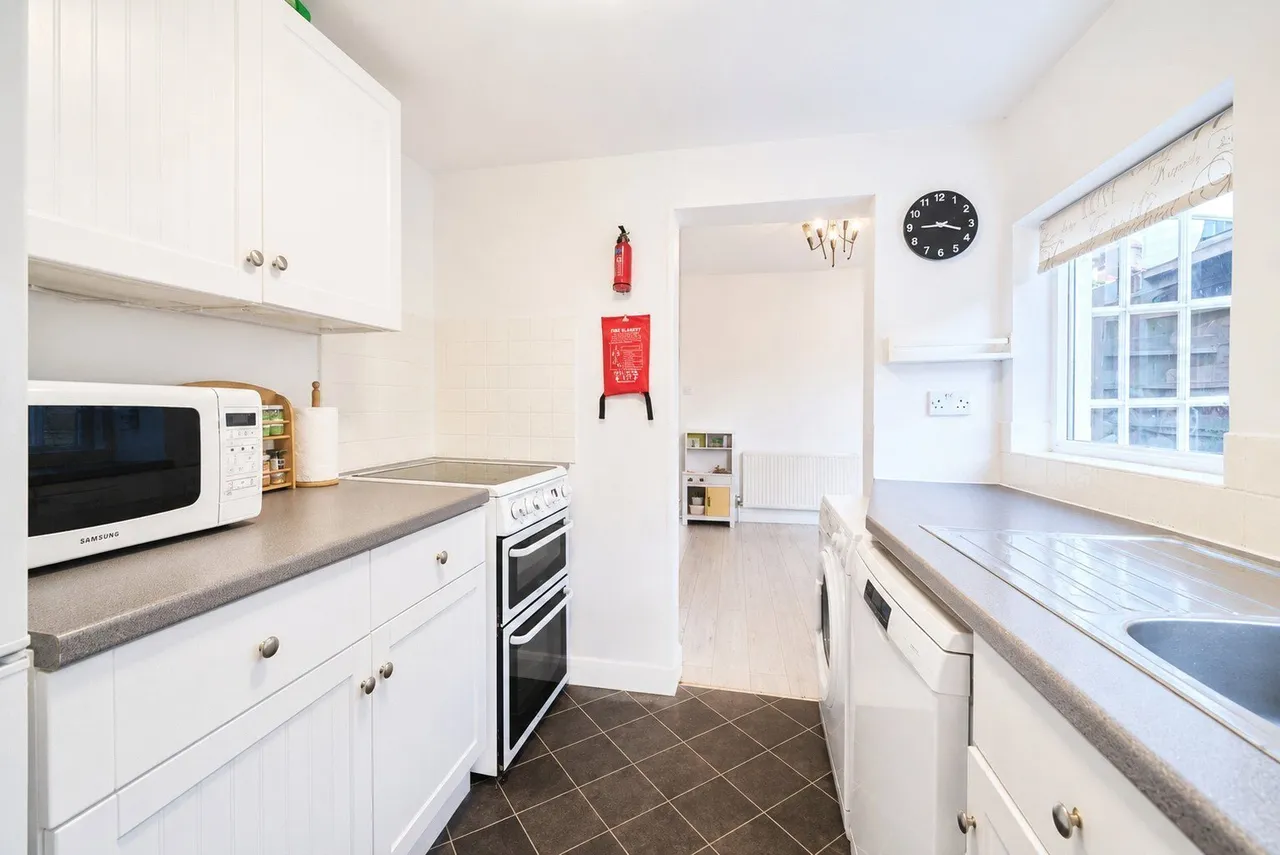 Glenavon Road, London, E15, photo 10