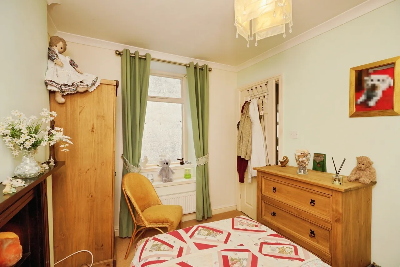 High Street, Tremadog, LL49, photo 18