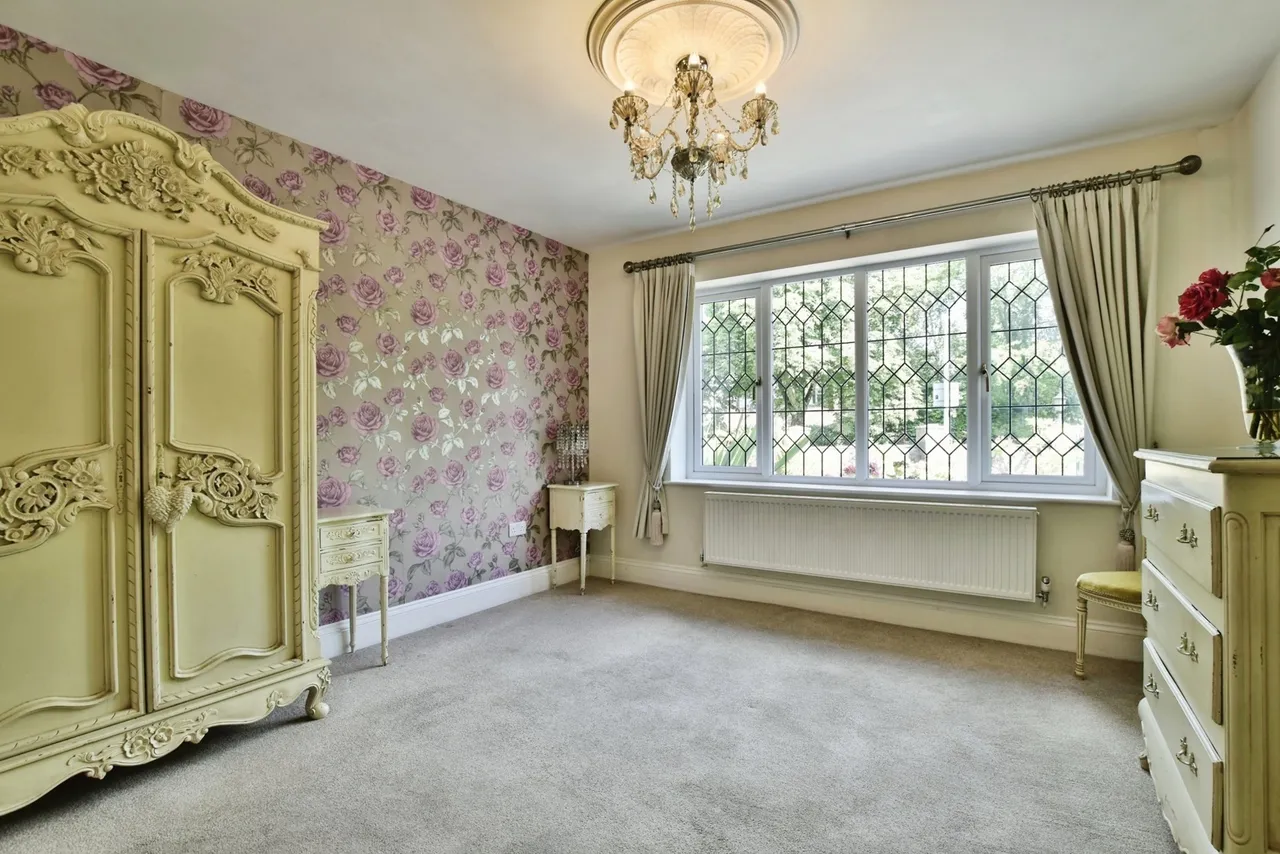 Handforth Road, Wilmslow, SK9, photo 8