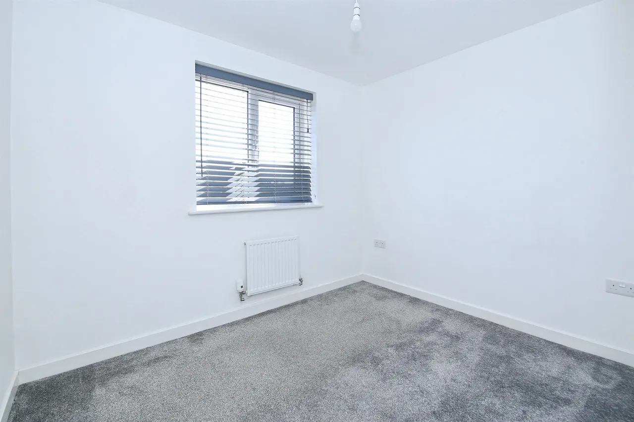 Rosewood Way, Hampton Gardens, Peterborough, photo 11