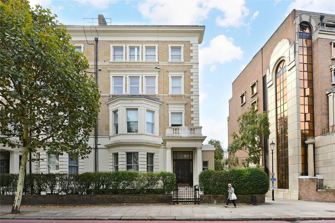 2 bed flat for sale — Cromwell Road, Earl's Court, SW5