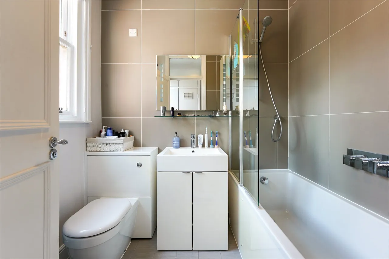 Clovelly Road, Chiswick, W4, photo 12
