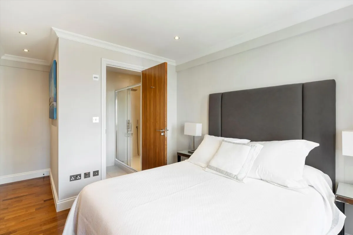 Sloane Street, London, SW1X, photo 12