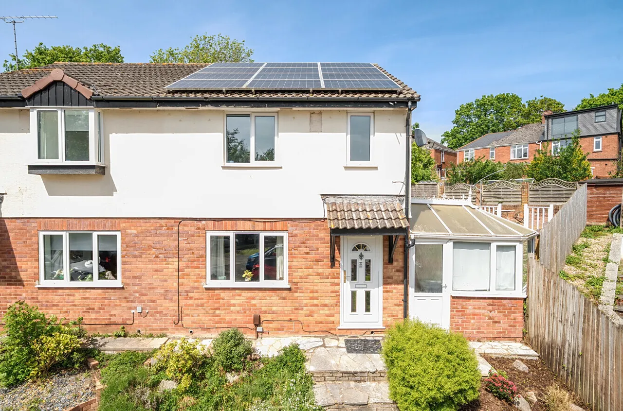3 bed property for sale — Uplands Drive, Exeter, Devon, EX4