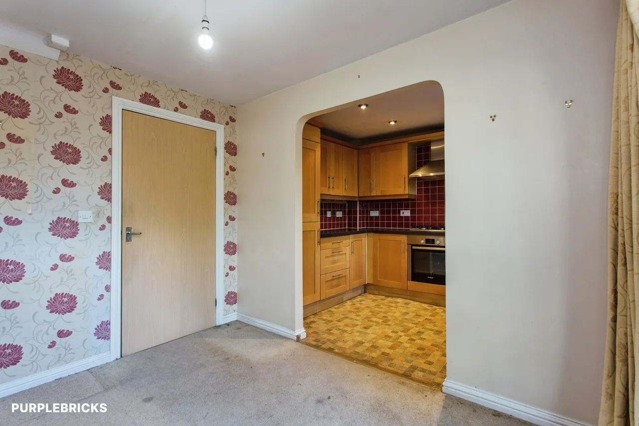 Roberts Court, Leyland, PR25, photo 8