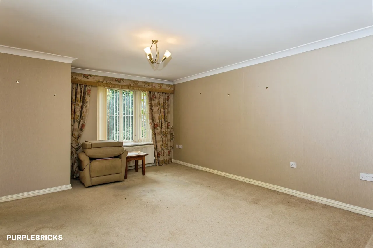 Roberts Court, Leyland, PR25, photo 4