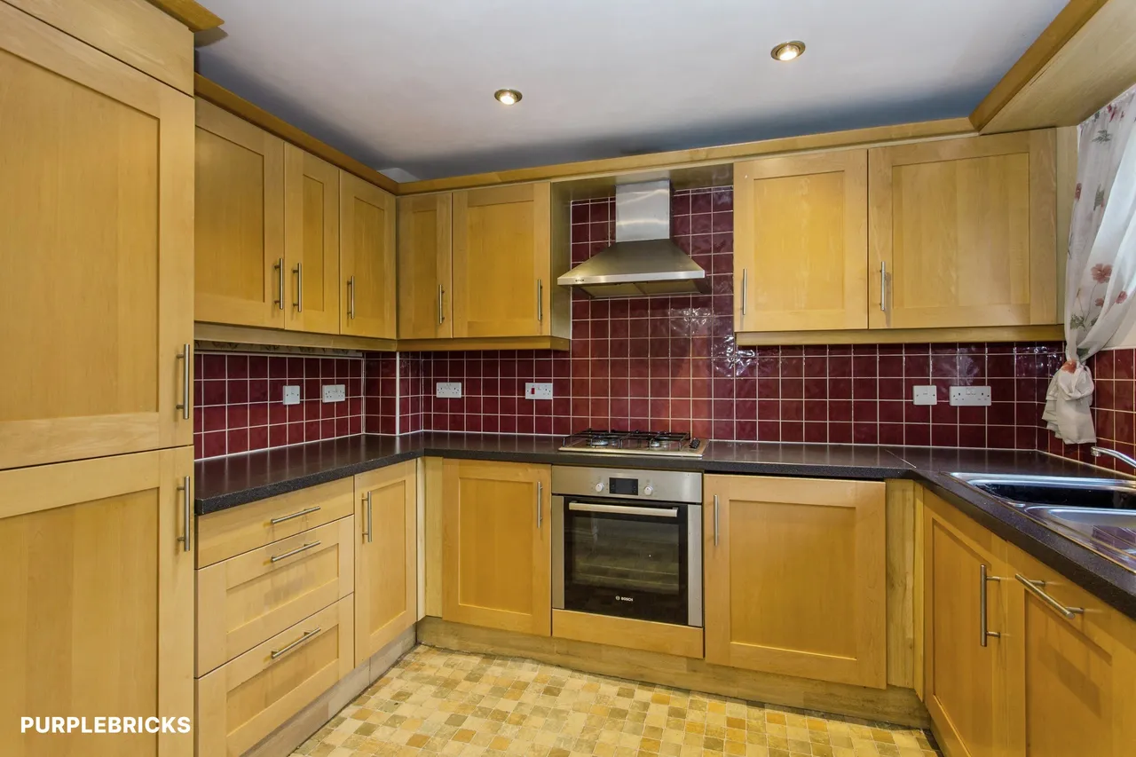 Roberts Court, Leyland, PR25, photo 9