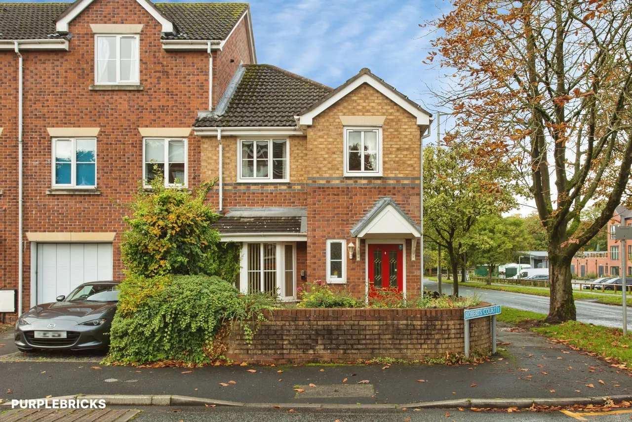 Roberts Court, Leyland, PR25, photo 16