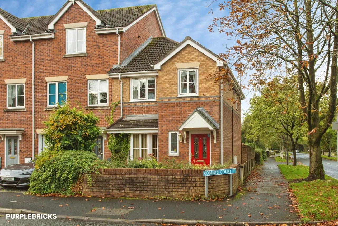 Roberts Court, Leyland, PR25, photo 5