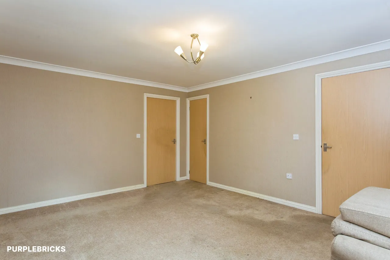 Roberts Court, Leyland, PR25, photo 11
