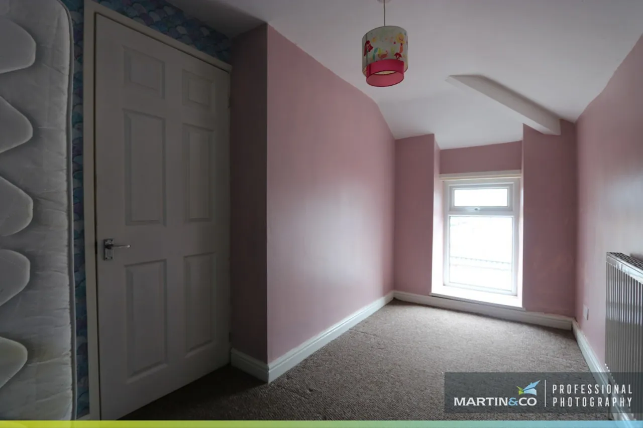 Wellington Street, Robertstown, photo 10