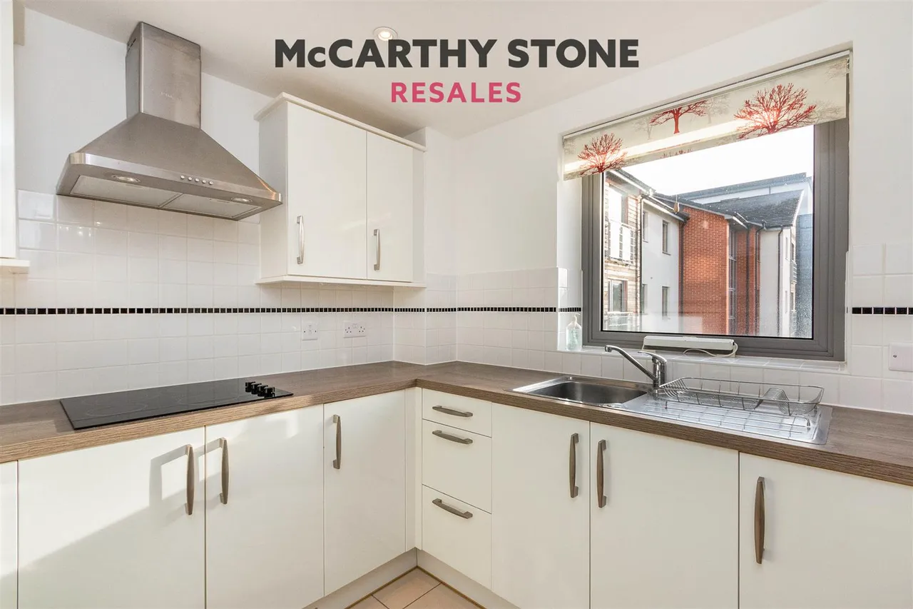 Fleet Road, Fleet, GU51, photo 15