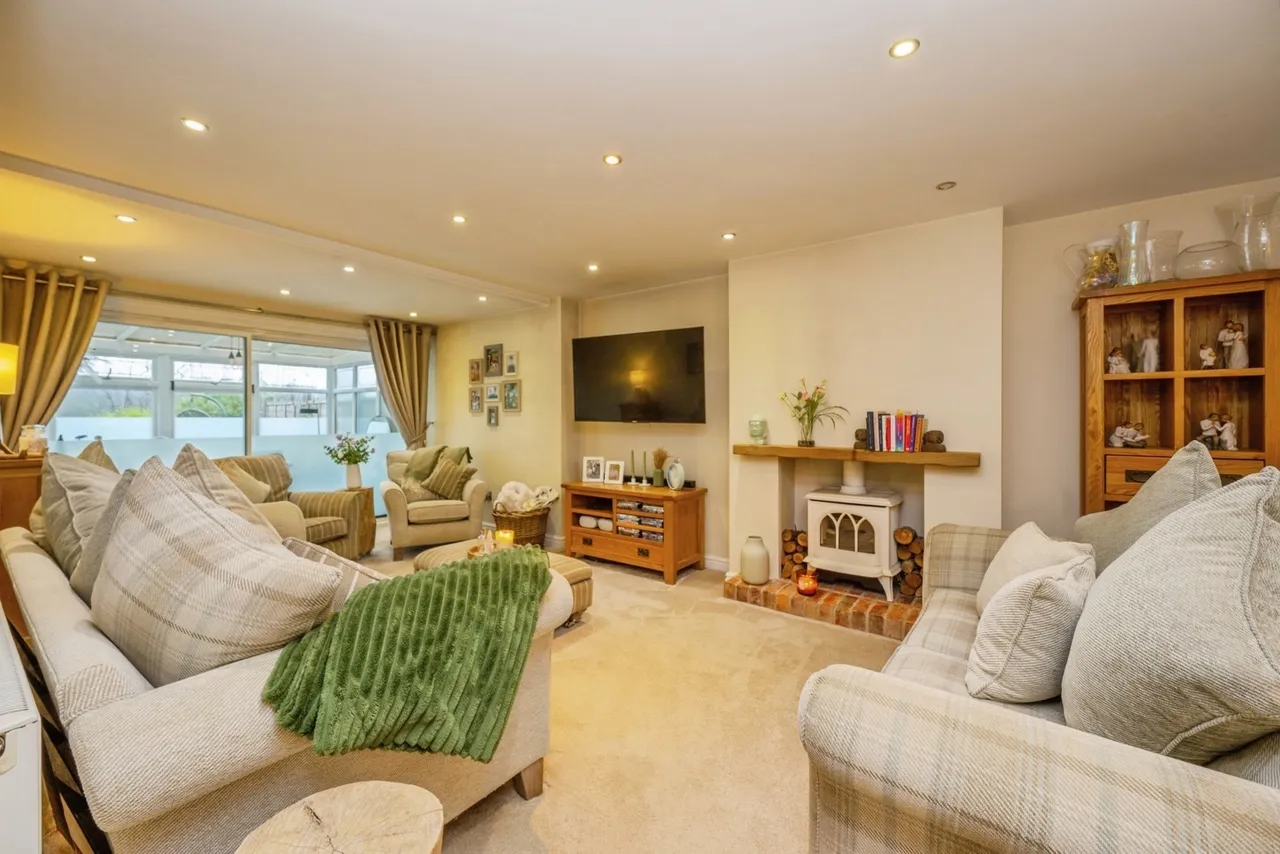 Rowland Avenue, Polesworth, Tamworth, Warwickshire, B78, photo 9