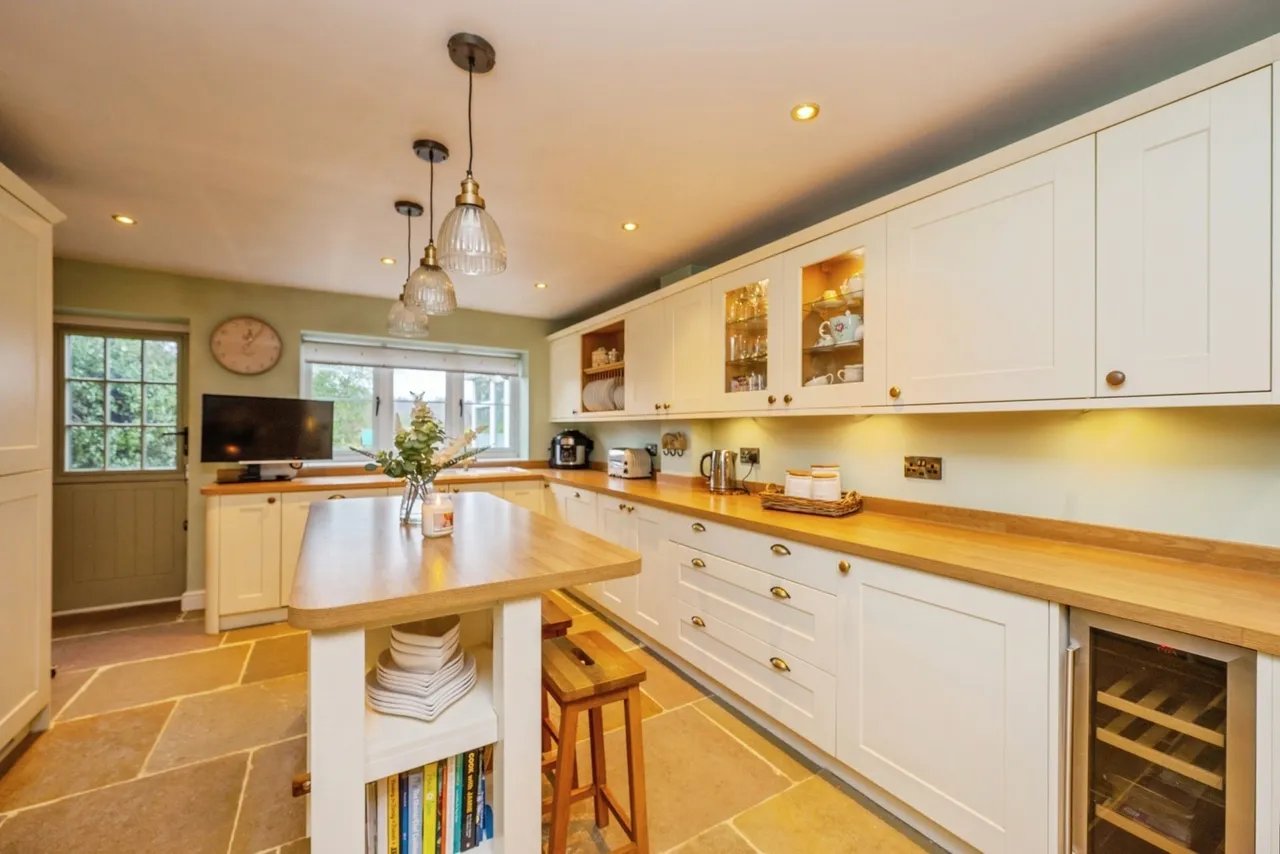 Rowland Avenue, Polesworth, Tamworth, Warwickshire, B78, photo 11