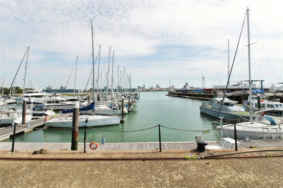 Salt Meat Lane, Gosport, PO12, photo 15