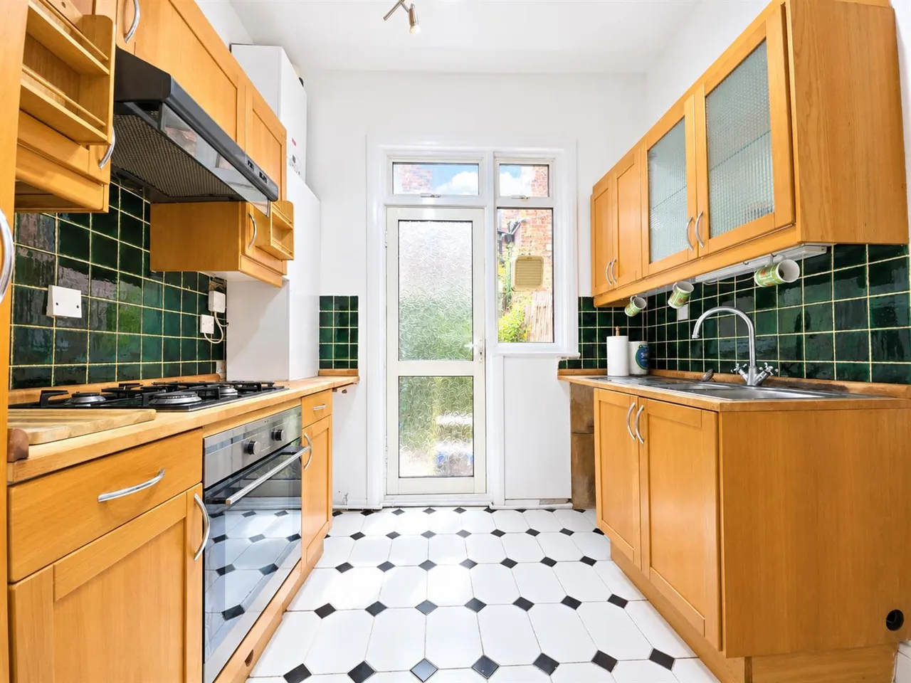 Osborne Road, Palmers Green, N13, photo 7
