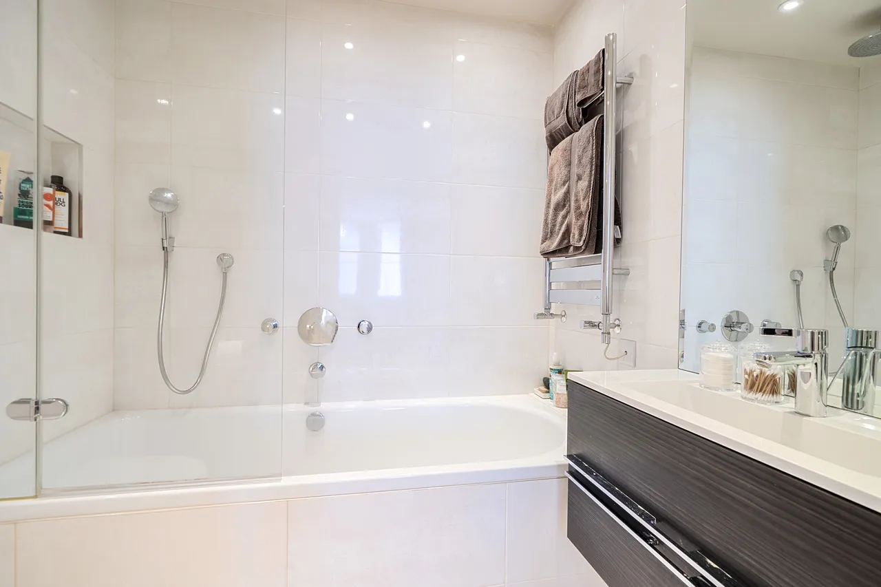 Lower Ground Floor Flat North, 1a Cranley Gardens, London, photo 7