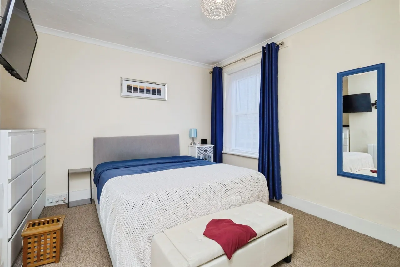 High Street, Polegate, photo 6