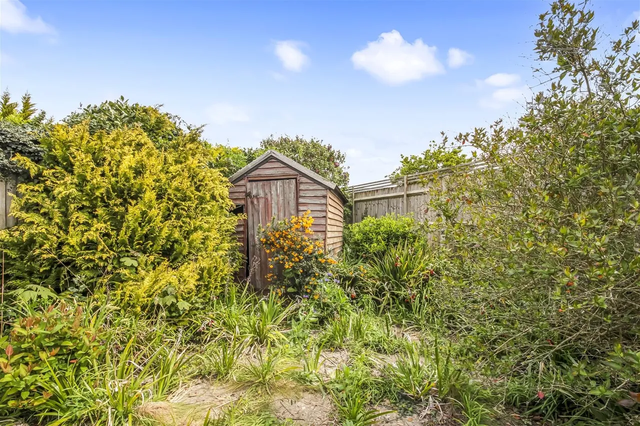 Upper West Drive, Ferring, Worthing, photo 15