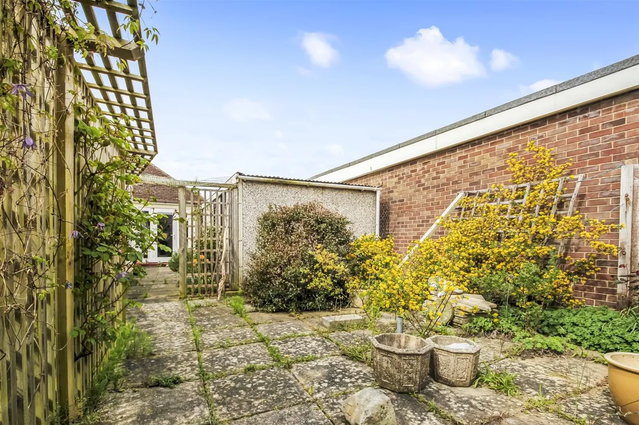Upper West Drive, Ferring, Worthing, photo 19