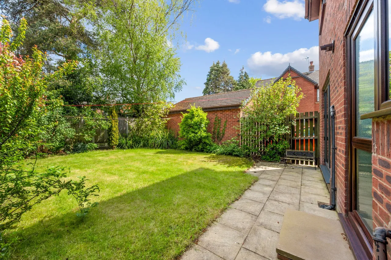 Tudor Close, Rainford, St. Helens, St. Helens, WA11 8SD, photo 13