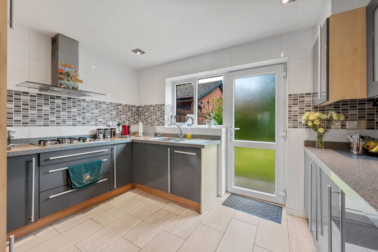 Tudor Close, Rainford, St. Helens, St. Helens, WA11 8SD, photo 3