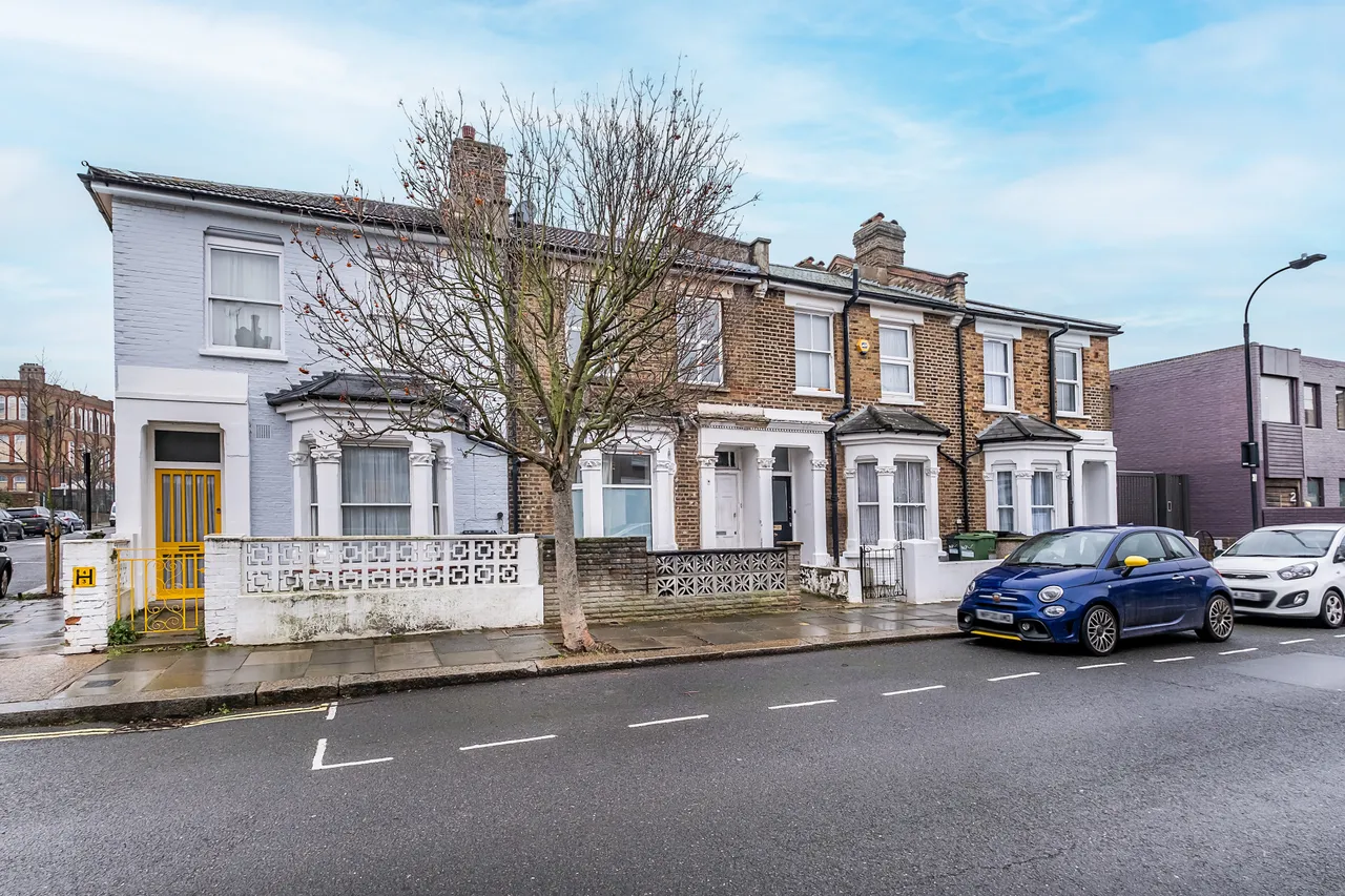 Letchford Gardens, London, NW10, photo 8