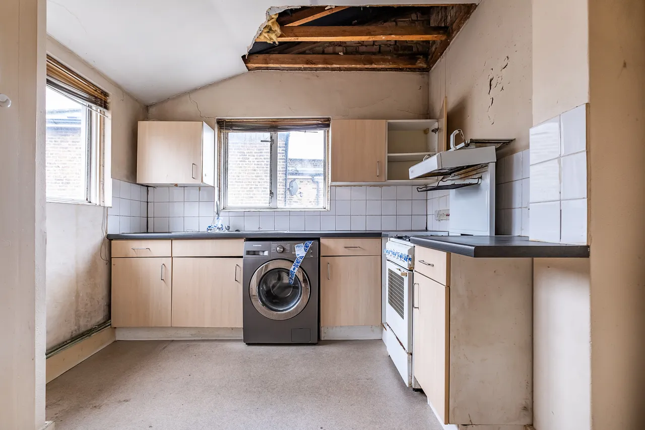Letchford Gardens, London, NW10, photo 3