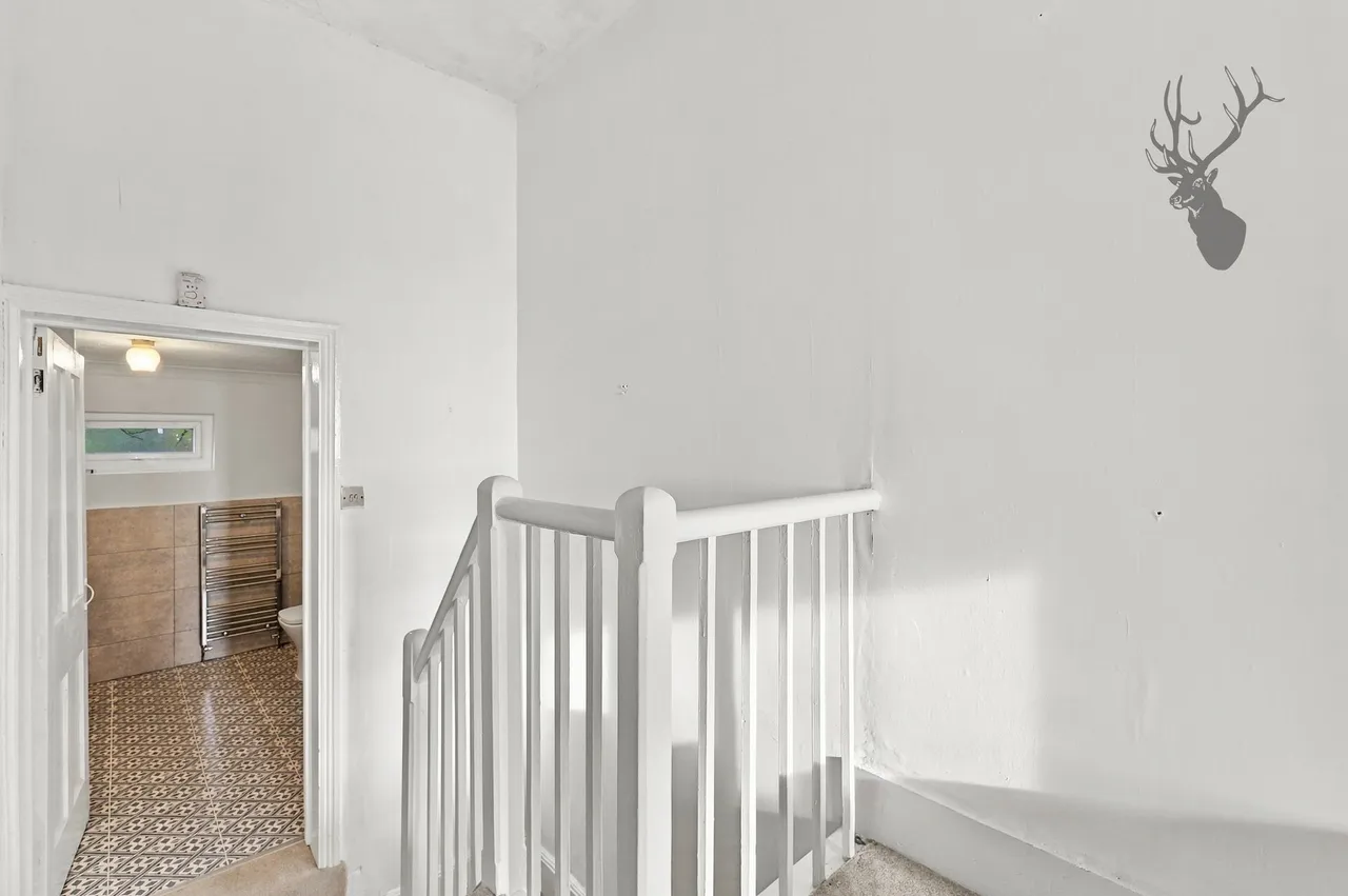 Beech Lane, Buckhurst Hill, IG9, photo 8