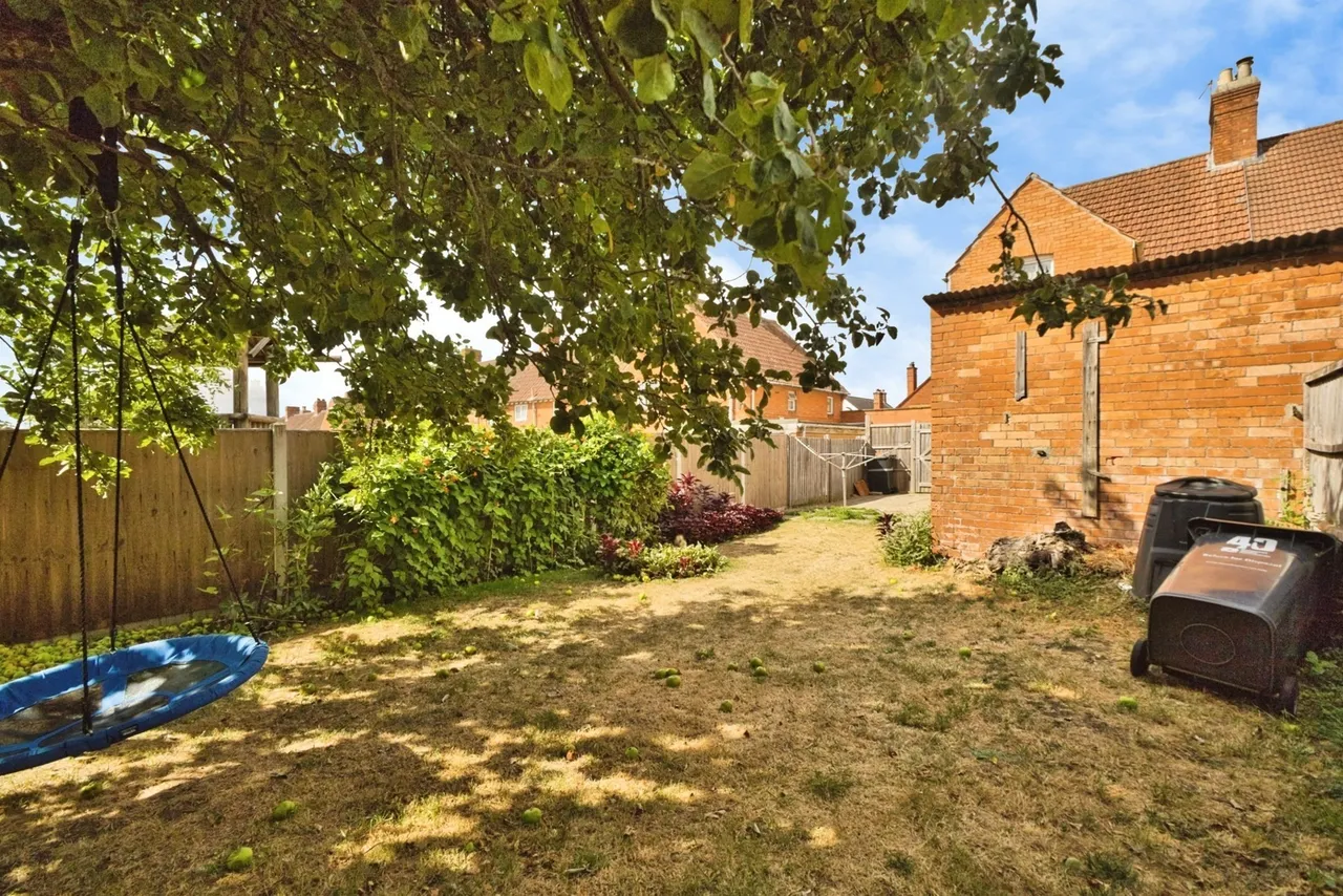 Roping Road, Yeovil, BA21, photo 22