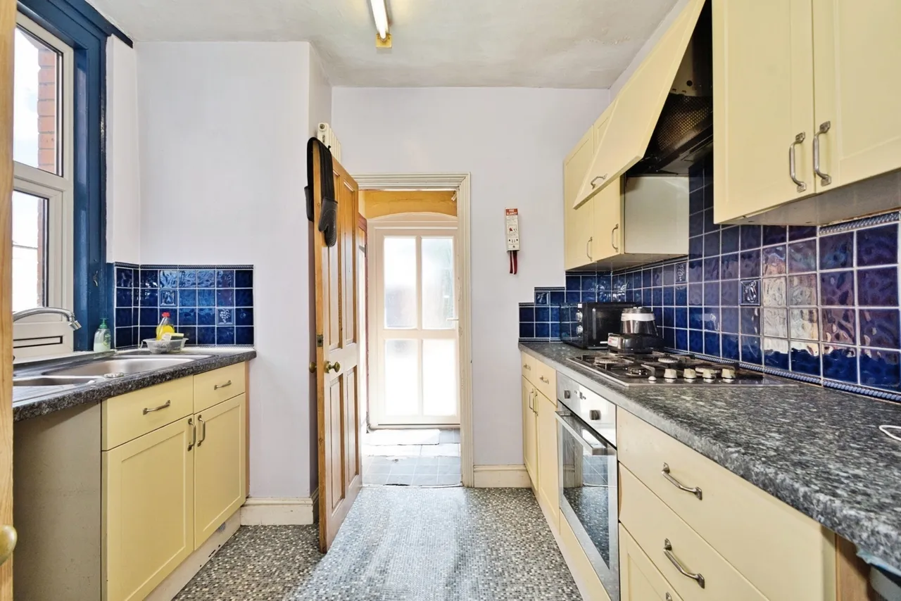 Roping Road, Yeovil, BA21, photo 13