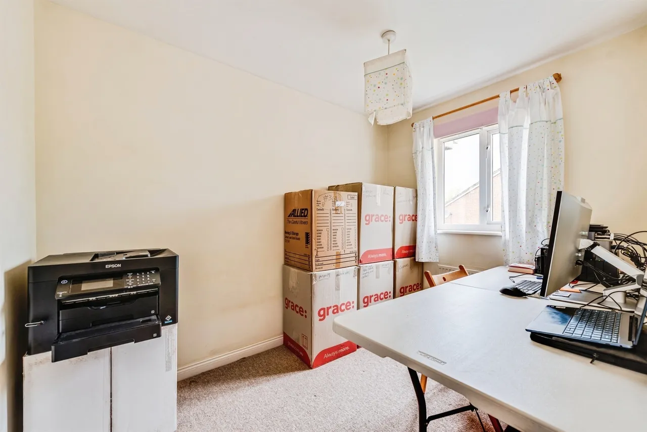 Barnum Court, Swindon, SN2, photo 7