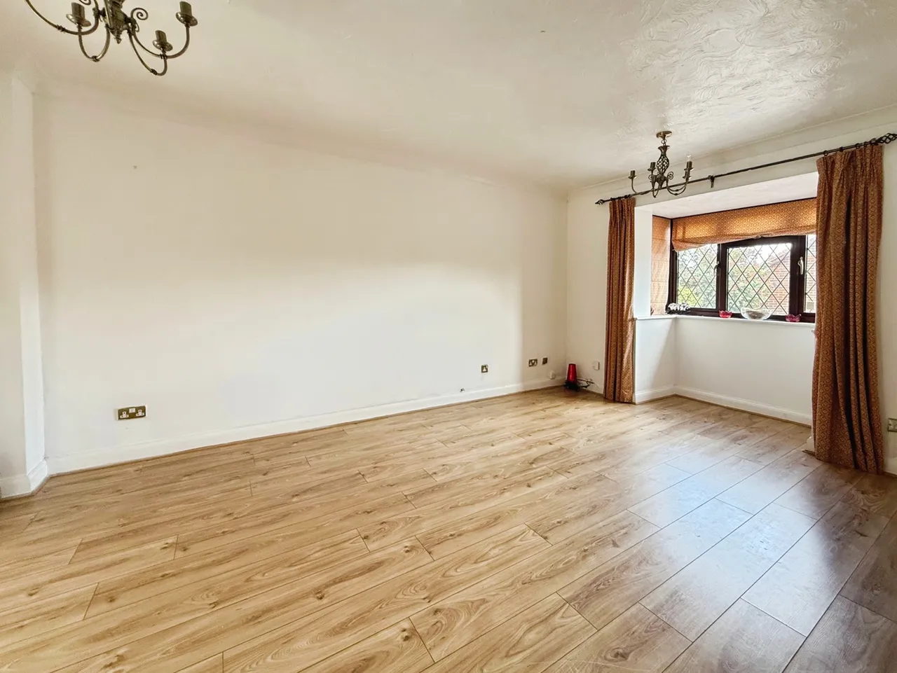 Sandbanks Drive, Basingstoke, Hampshire, RG22 4UL, photo 11
