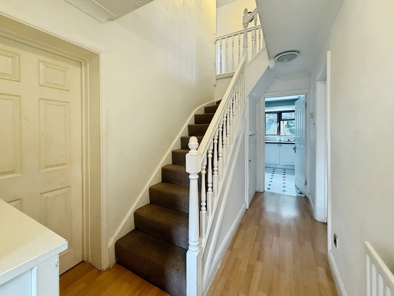 Sandbanks Drive, Basingstoke, Hampshire, RG22 4UL, photo 8