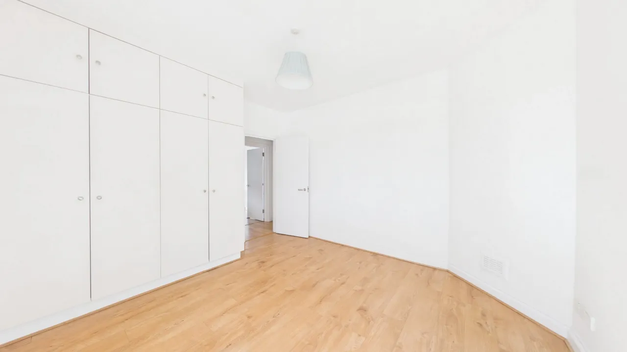 The Vale, Golders Green, NW11, photo 11