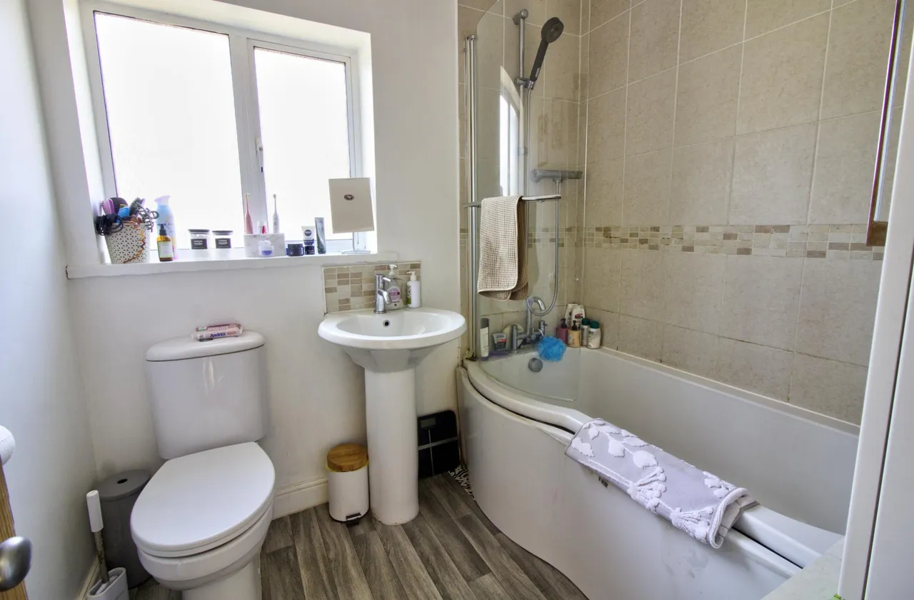 Chestnut Avenue, High Wycombe, HP11, photo 9