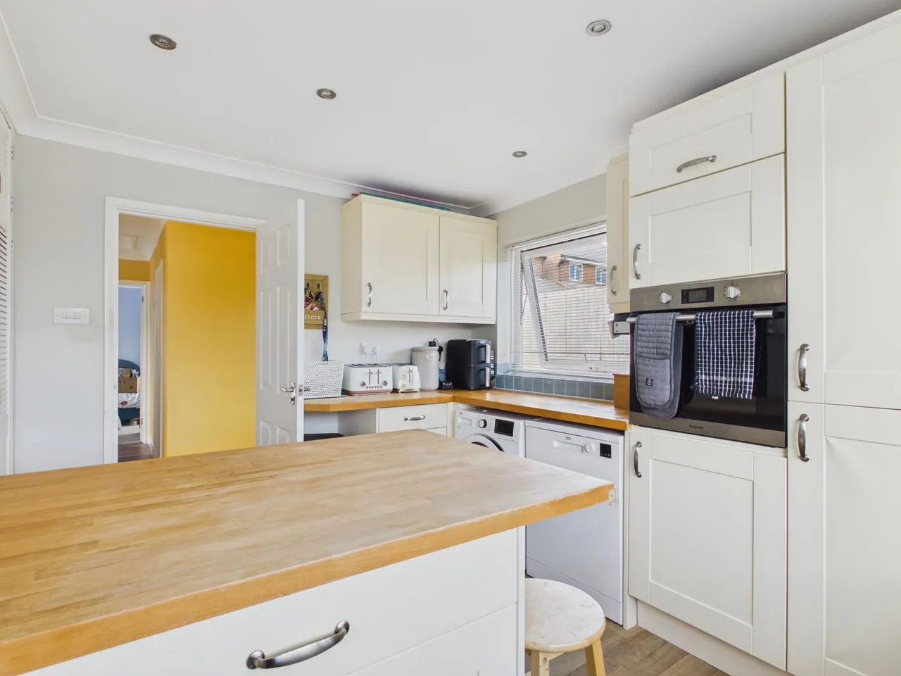 Thornhill Road, Stalbridge, DT10, photo 6
