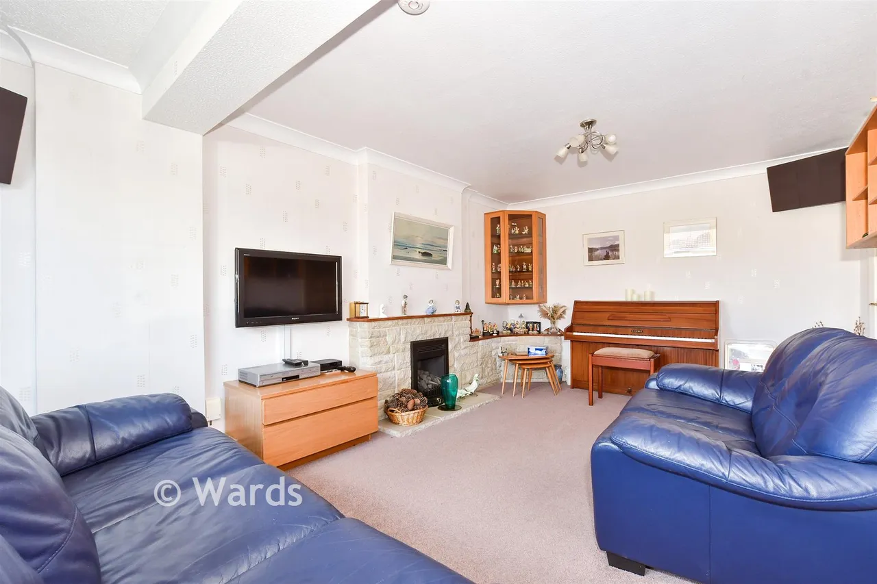 Primrose Drive, Ditton, ME20, photo 4