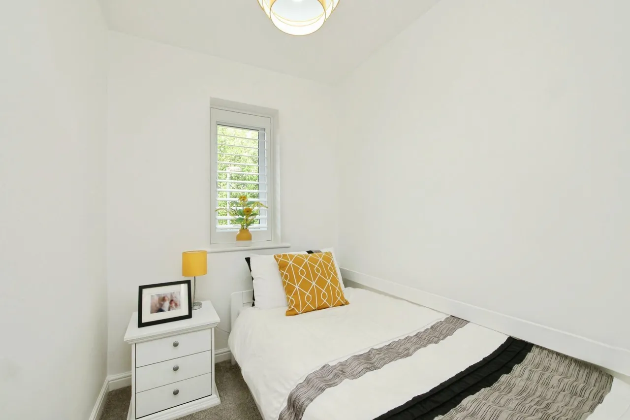 Hazelnut Grove, York, YO30, photo 10