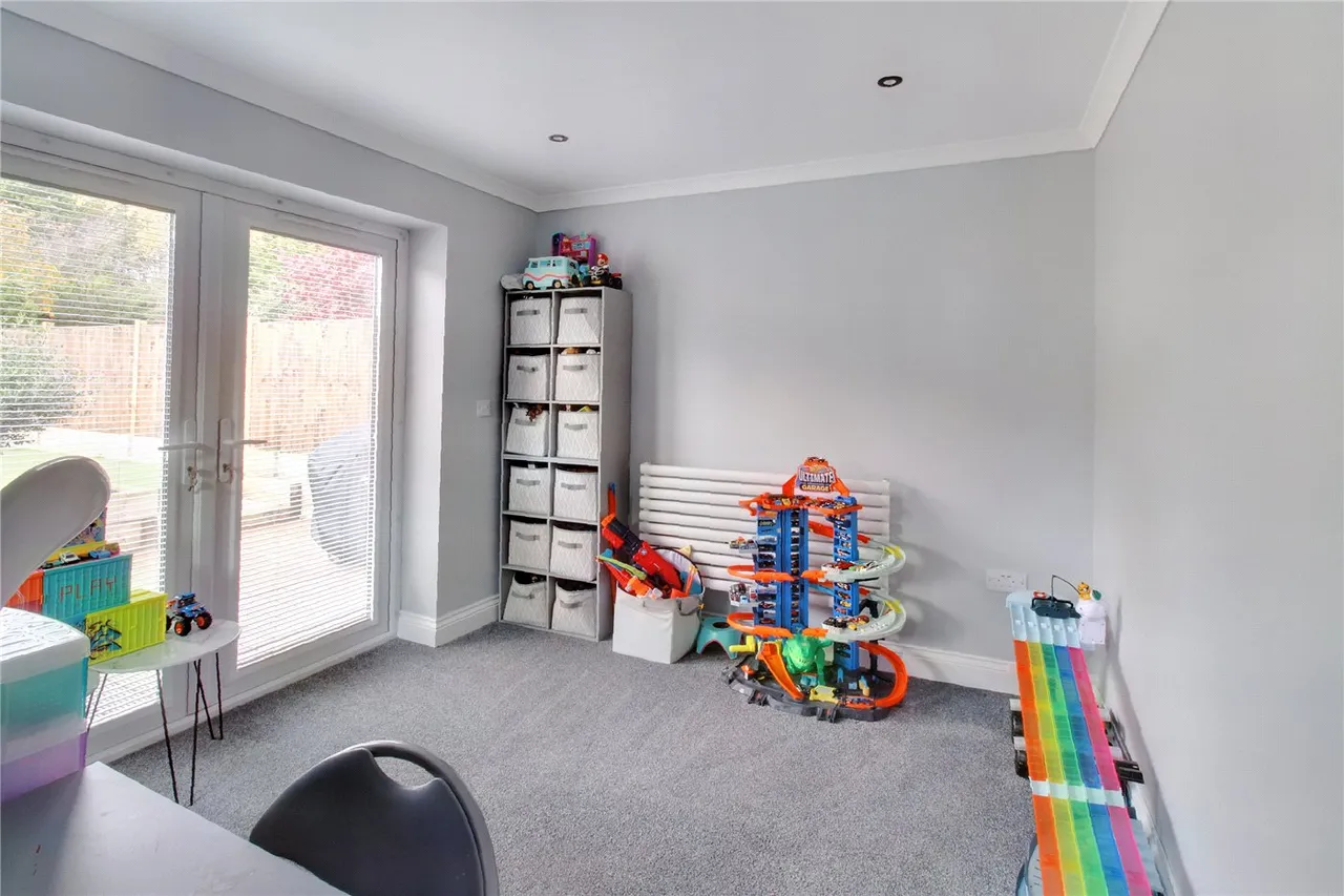 4 bed house for sale — Sutherland Avenue, Hellesdon, Norwich, Norfolk, NR6