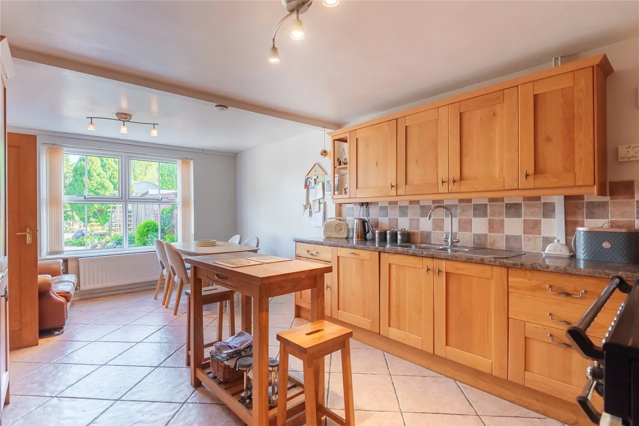 Station Road, Caersws, Powys, SY17 5EQ, photo 8