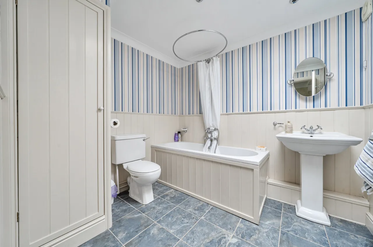 School Lane, Tarrant Gunville, DT11, photo 12