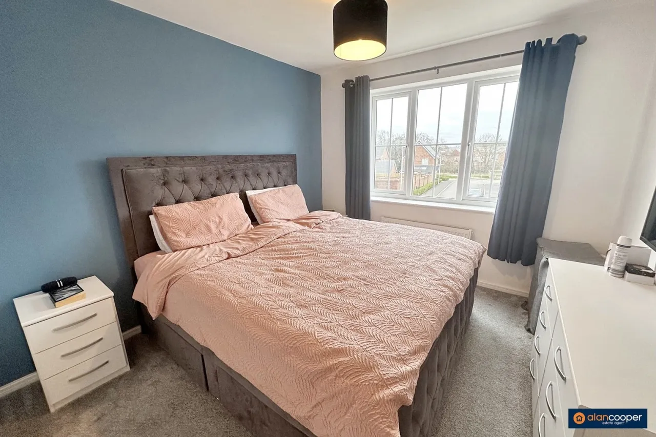 Polar Avenue, Galley Common, CV10, photo 8