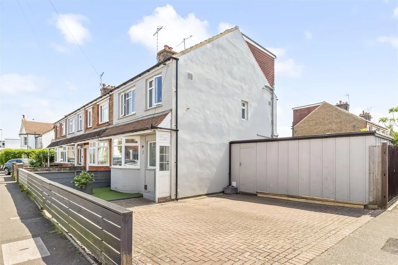 Chancton View Road, West Worthing, Worthing, photo 26