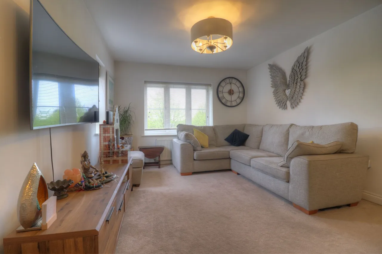 2 bed flat for sale, Havelock Gardens, Leicester, LE4