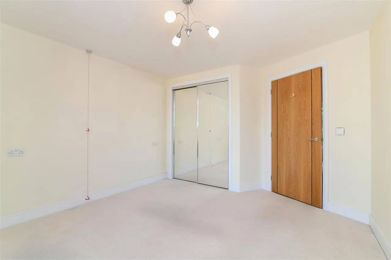 Victoria Road, Malvern, WR14, photo 6