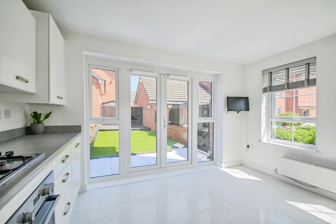 Whitewood Road, Worsley, Manchester, Greater Manchester, M28, photo 4